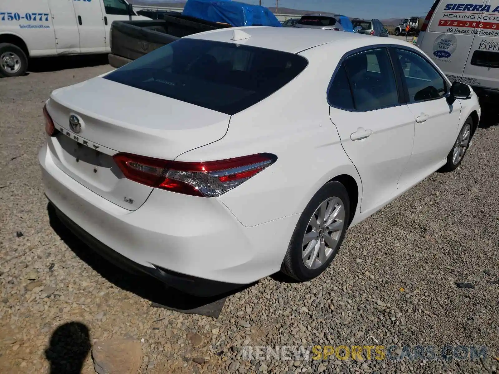 4 Фотография поврежденного автомобиля 4T1B11HK8KU229289 TOYOTA CAMRY 2019