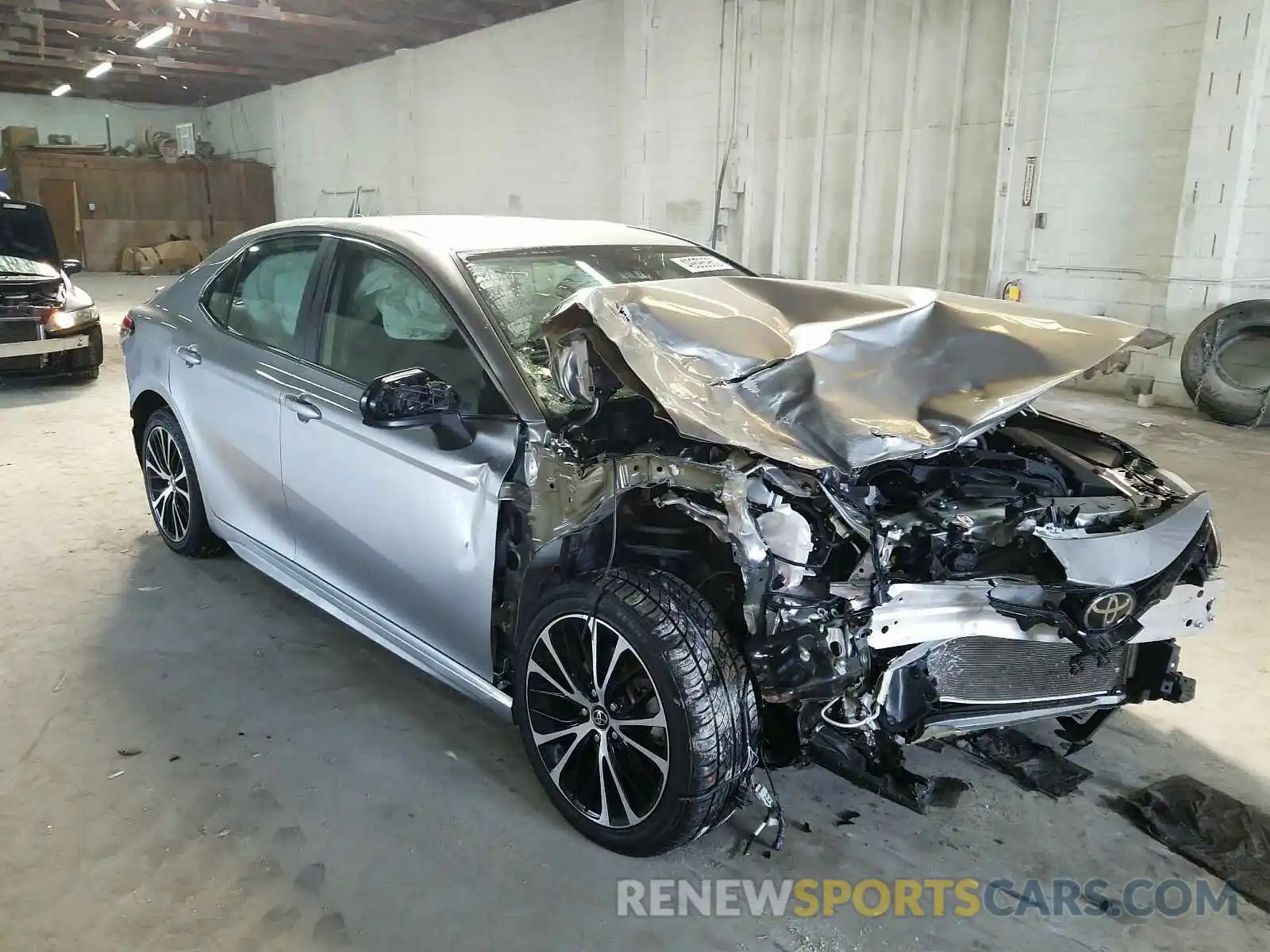 1 Photograph of a damaged car 4T1B11HK8KU229681 TOYOTA CAMRY 2019