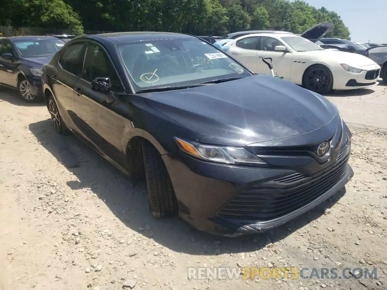 1 Photograph of a damaged car 4T1B11HK8KU229809 TOYOTA CAMRY 2019