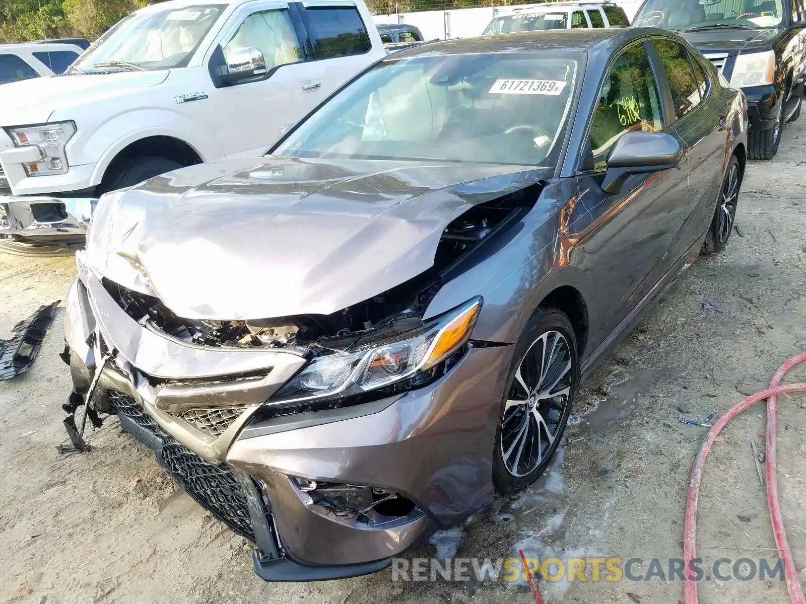 2 Photograph of a damaged car 4T1B11HK8KU230538 TOYOTA CAMRY 2019