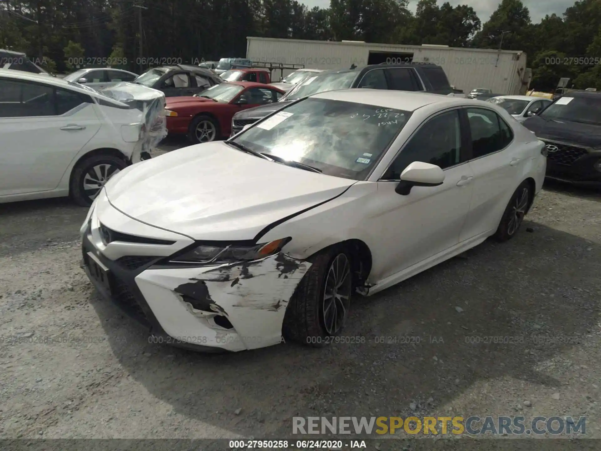 2 Photograph of a damaged car 4T1B11HK8KU231544 TOYOTA CAMRY 2019