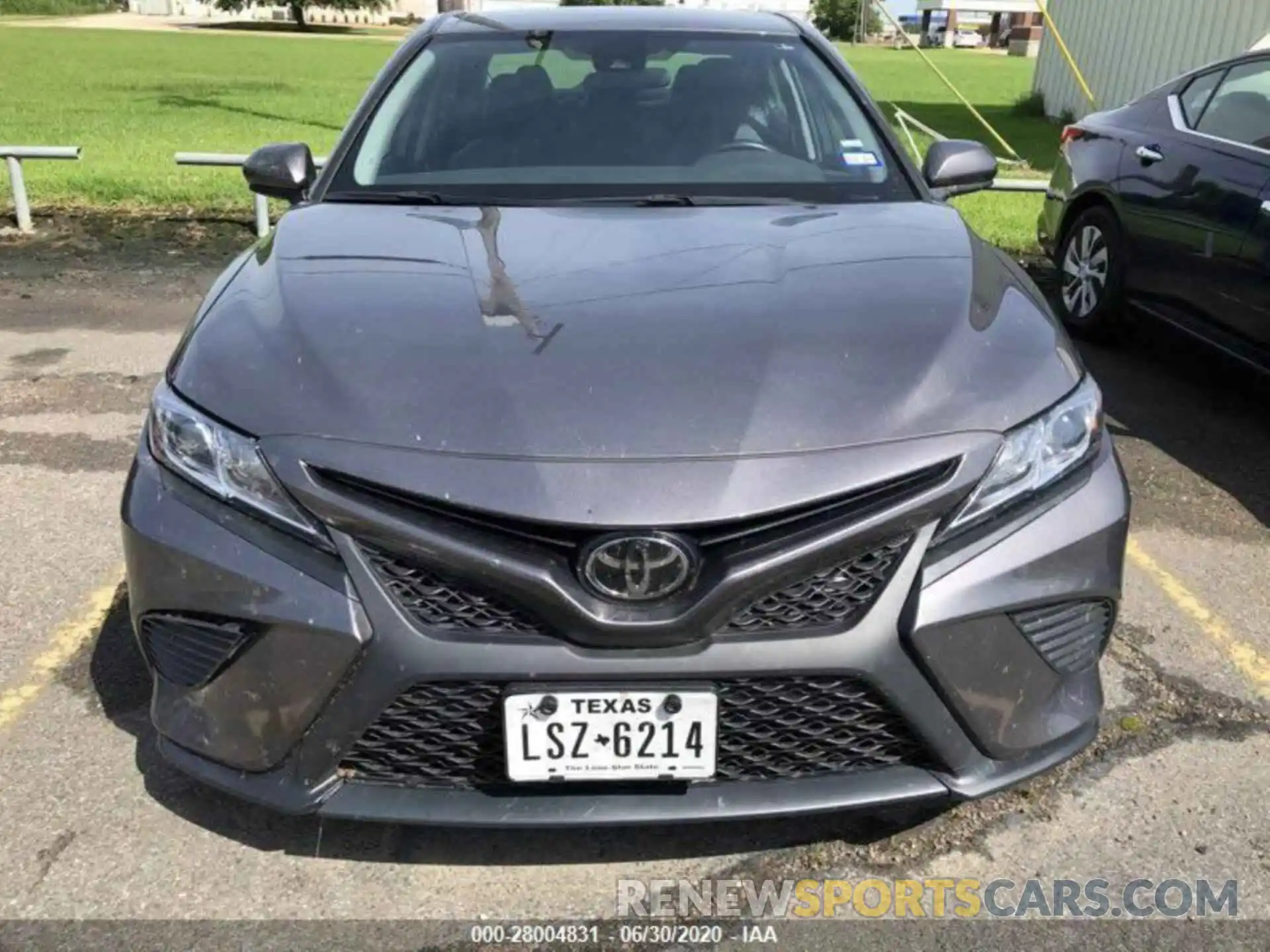 1 Photograph of a damaged car 4T1B11HK8KU231592 TOYOTA CAMRY 2019