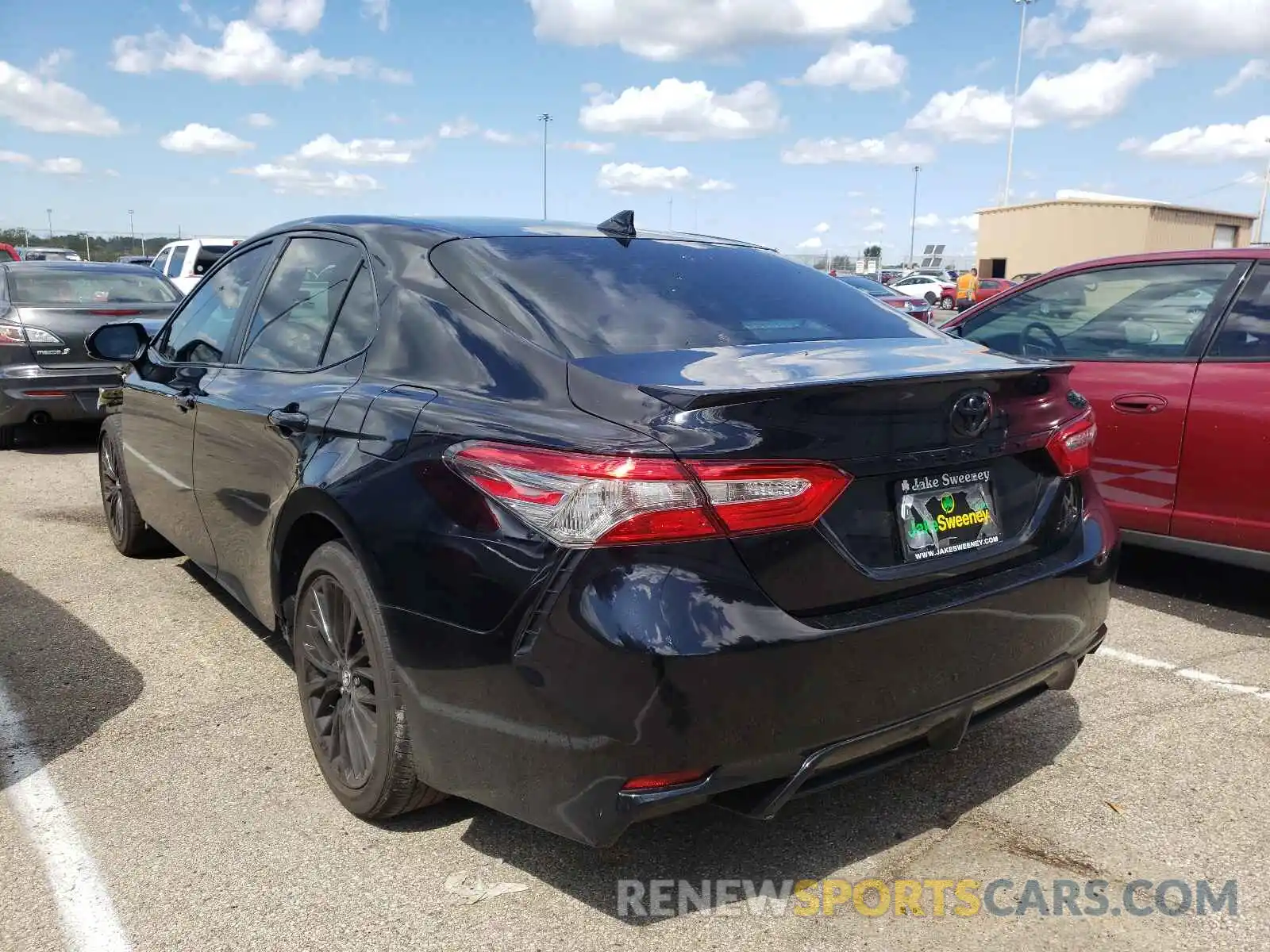 3 Photograph of a damaged car 4T1B11HK8KU236629 TOYOTA CAMRY 2019