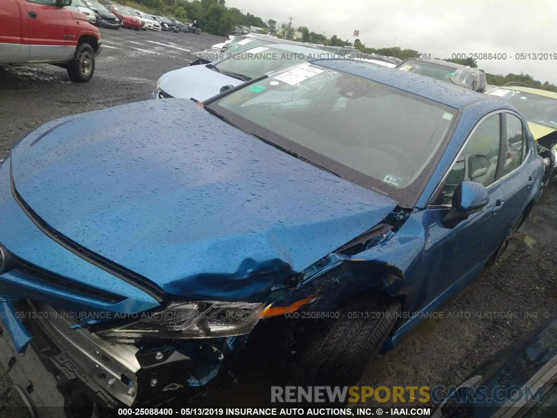 2 Photograph of a damaged car 4T1B11HK8KU237361 TOYOTA CAMRY 2019