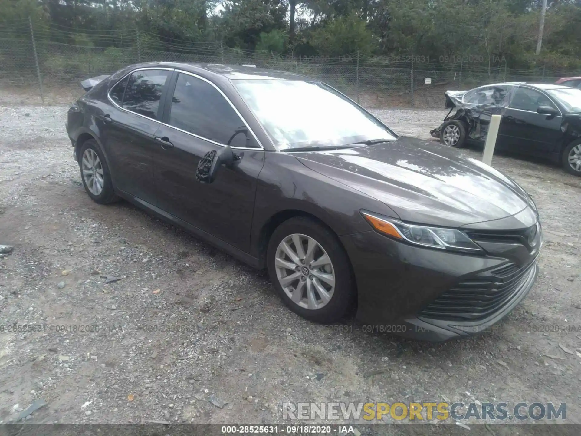 1 Photograph of a damaged car 4T1B11HK8KU237540 TOYOTA CAMRY 2019