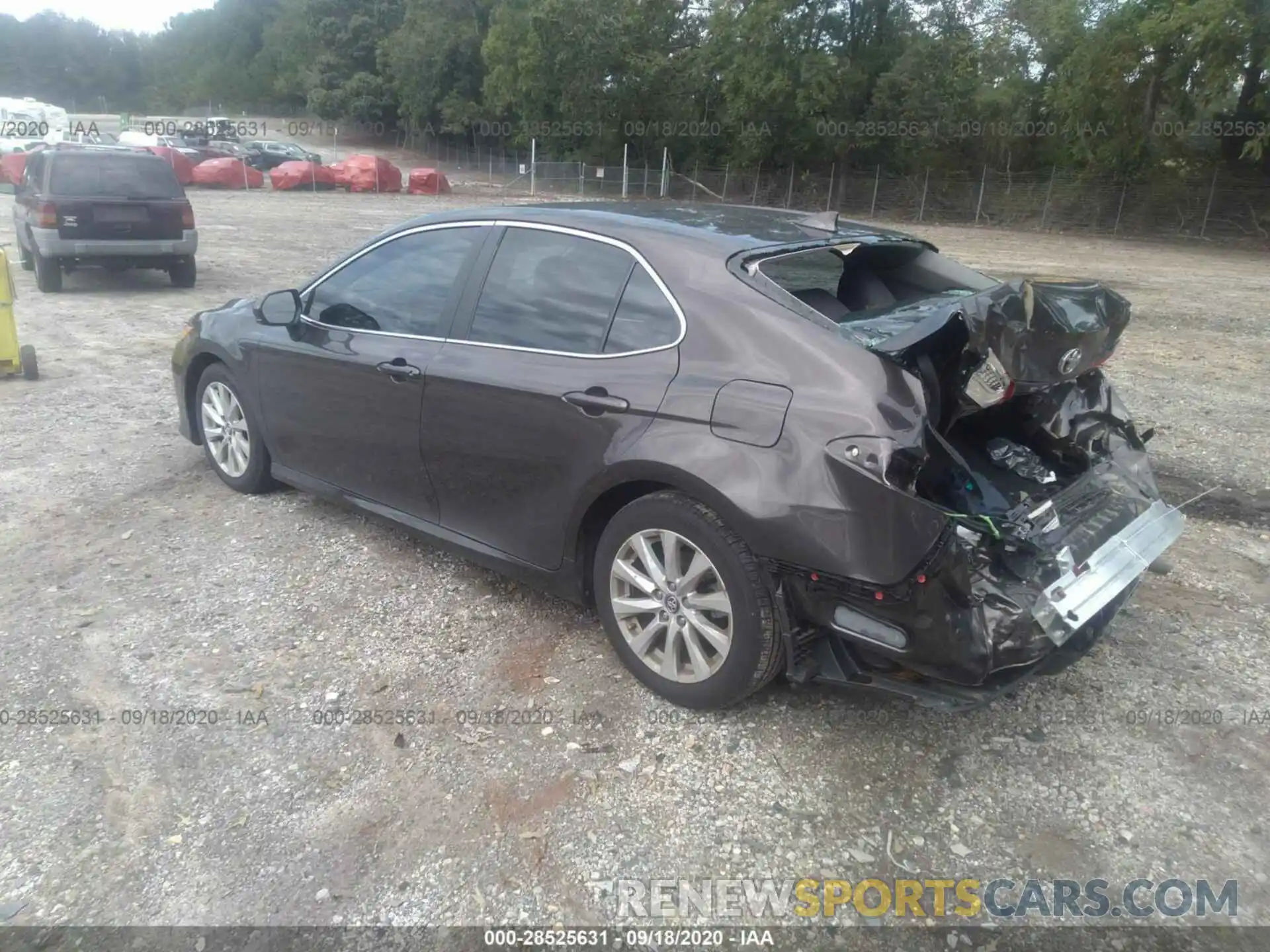 3 Photograph of a damaged car 4T1B11HK8KU237540 TOYOTA CAMRY 2019