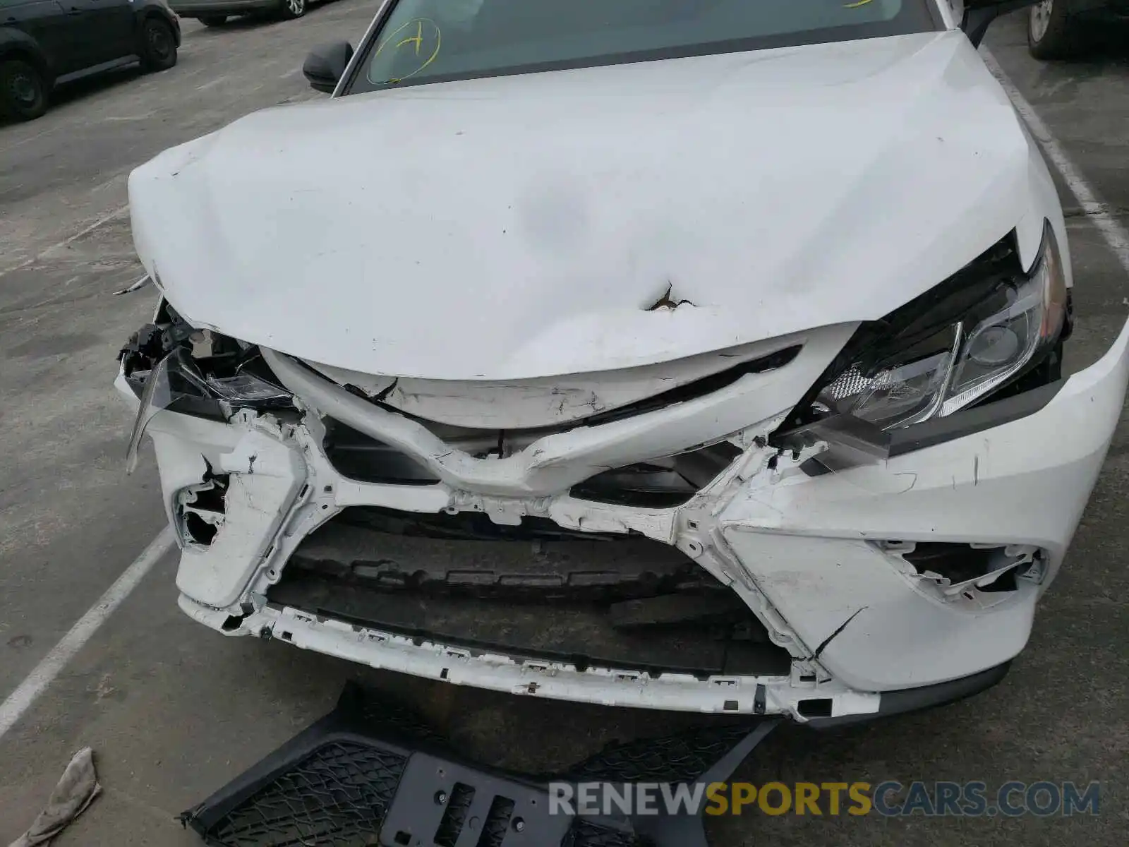 9 Photograph of a damaged car 4T1B11HK8KU237960 TOYOTA CAMRY 2019