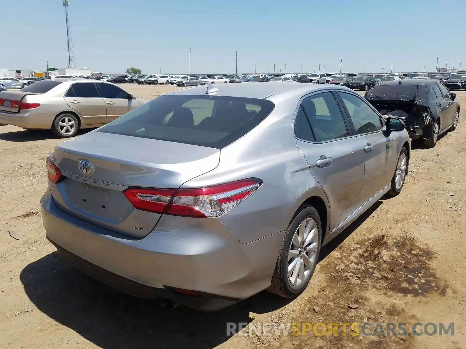 4 Photograph of a damaged car 4T1B11HK8KU239336 TOYOTA CAMRY 2019