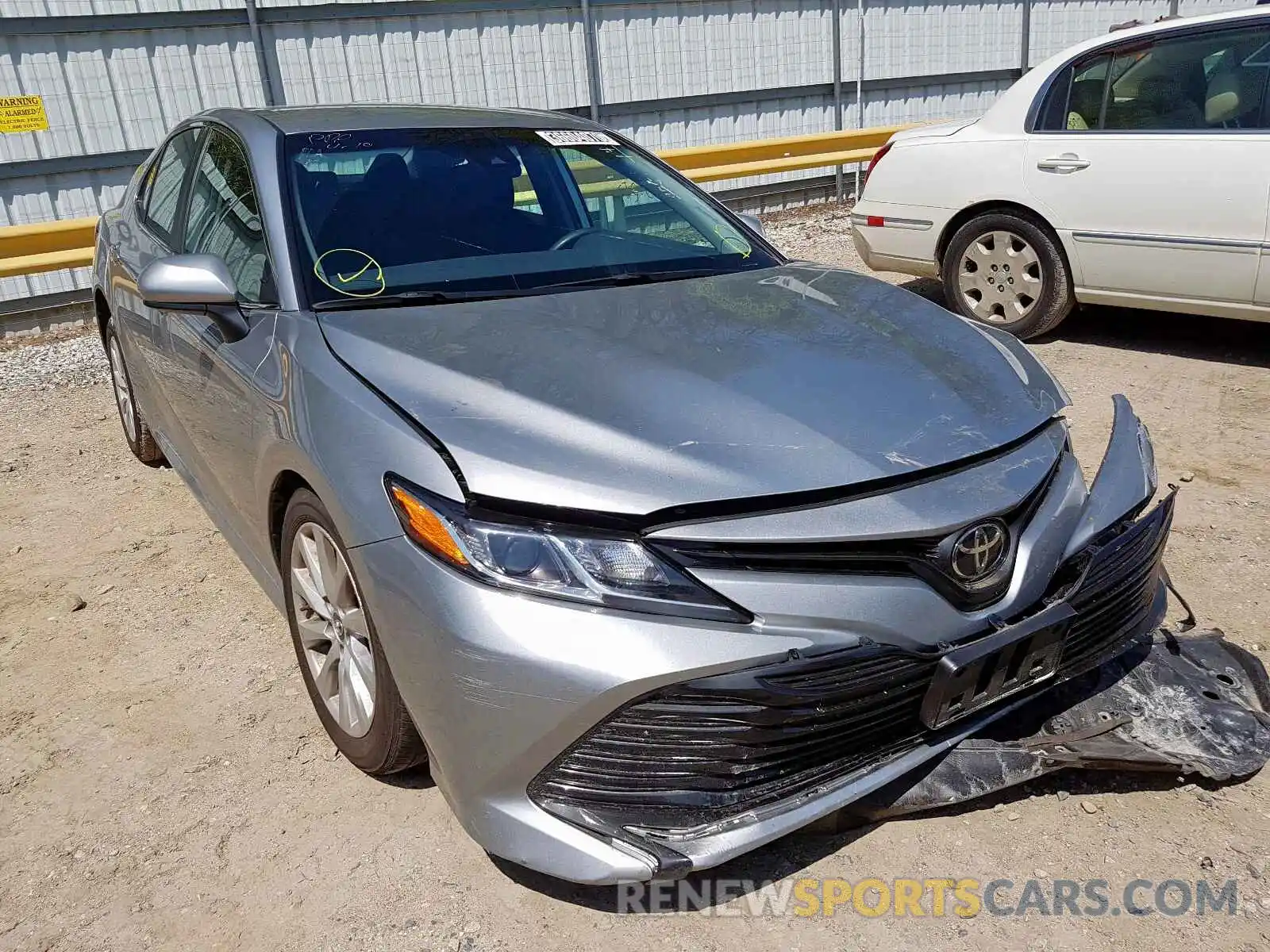 1 Photograph of a damaged car 4T1B11HK8KU240082 TOYOTA CAMRY 2019