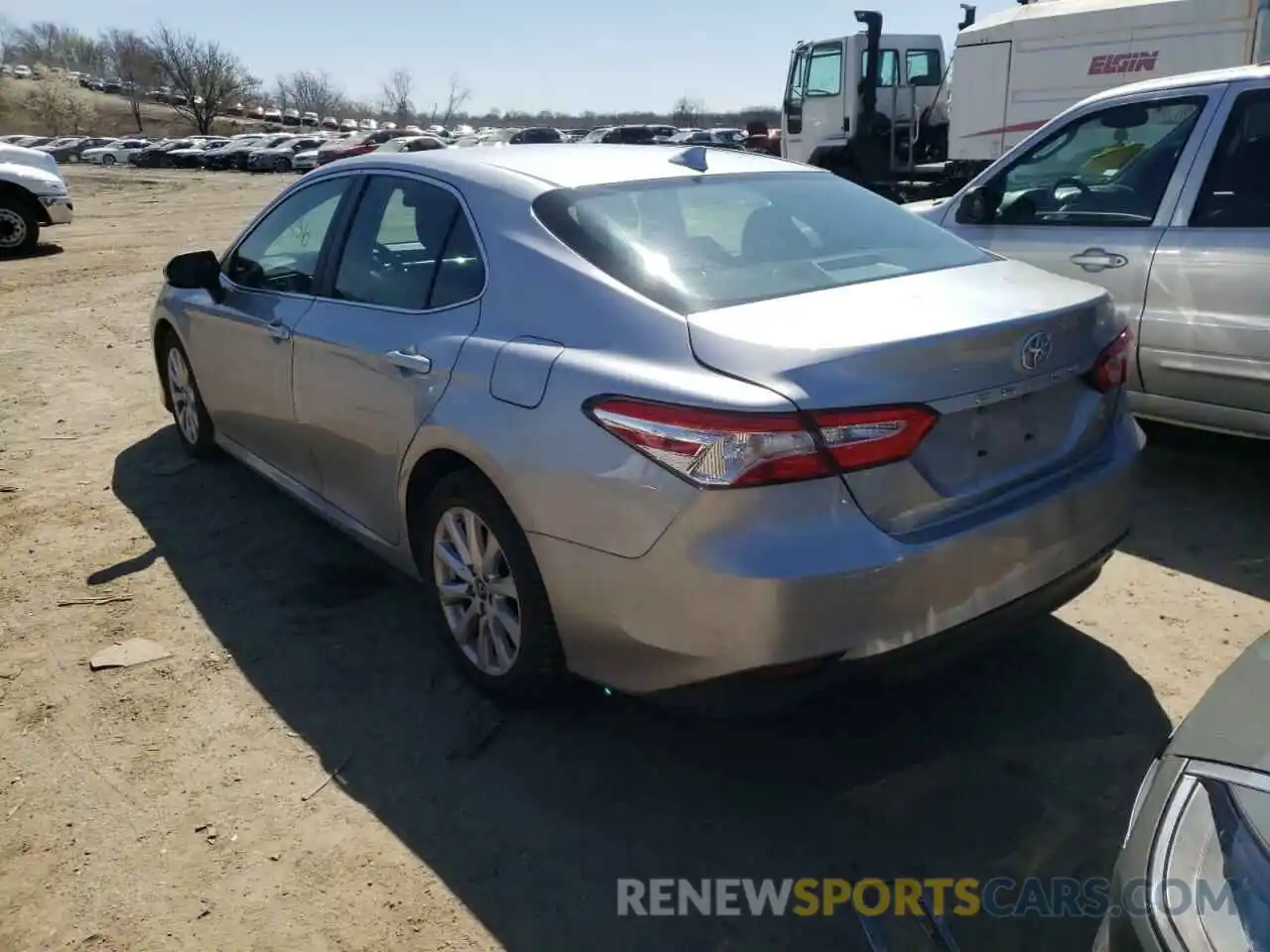 3 Photograph of a damaged car 4T1B11HK8KU241197 TOYOTA CAMRY 2019