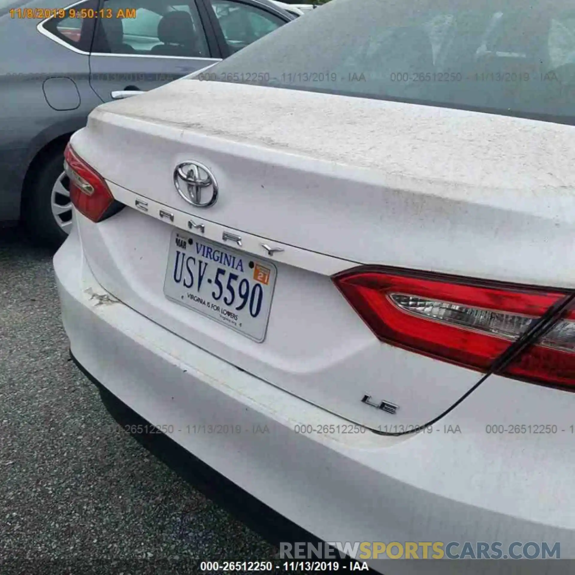 13 Photograph of a damaged car 4T1B11HK8KU241815 TOYOTA CAMRY 2019