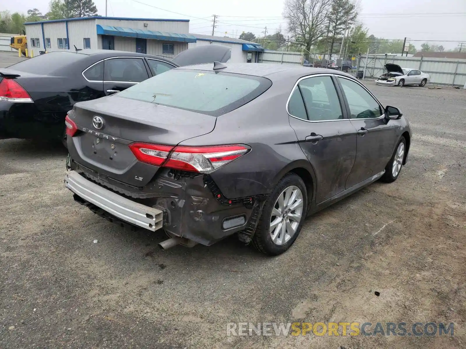 4 Photograph of a damaged car 4T1B11HK8KU243550 TOYOTA CAMRY 2019