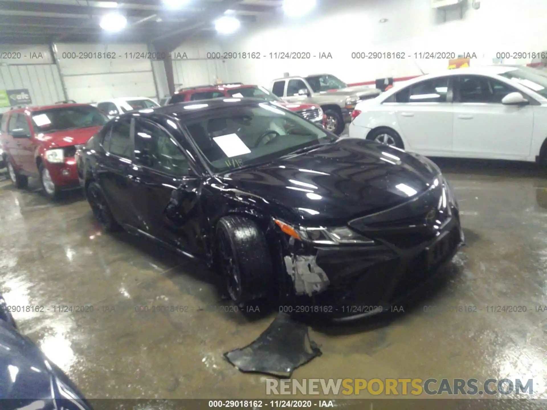 1 Photograph of a damaged car 4T1B11HK8KU245105 TOYOTA CAMRY 2019