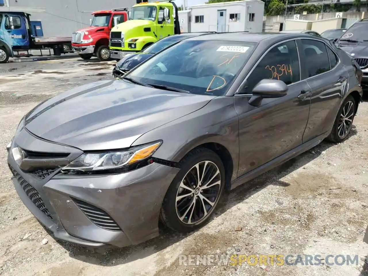 2 Photograph of a damaged car 4T1B11HK8KU252524 TOYOTA CAMRY 2019