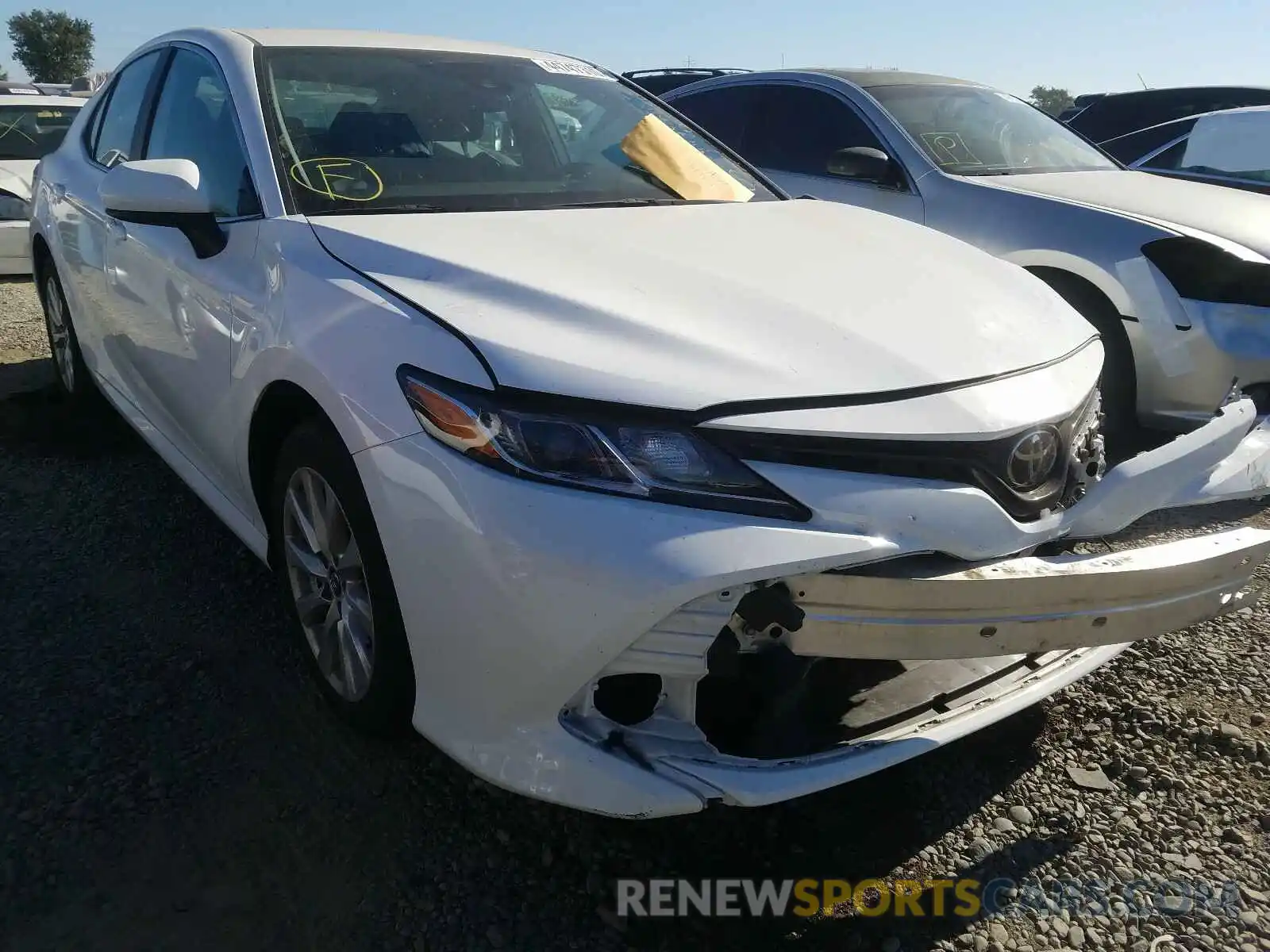 1 Photograph of a damaged car 4T1B11HK8KU252801 TOYOTA CAMRY 2019