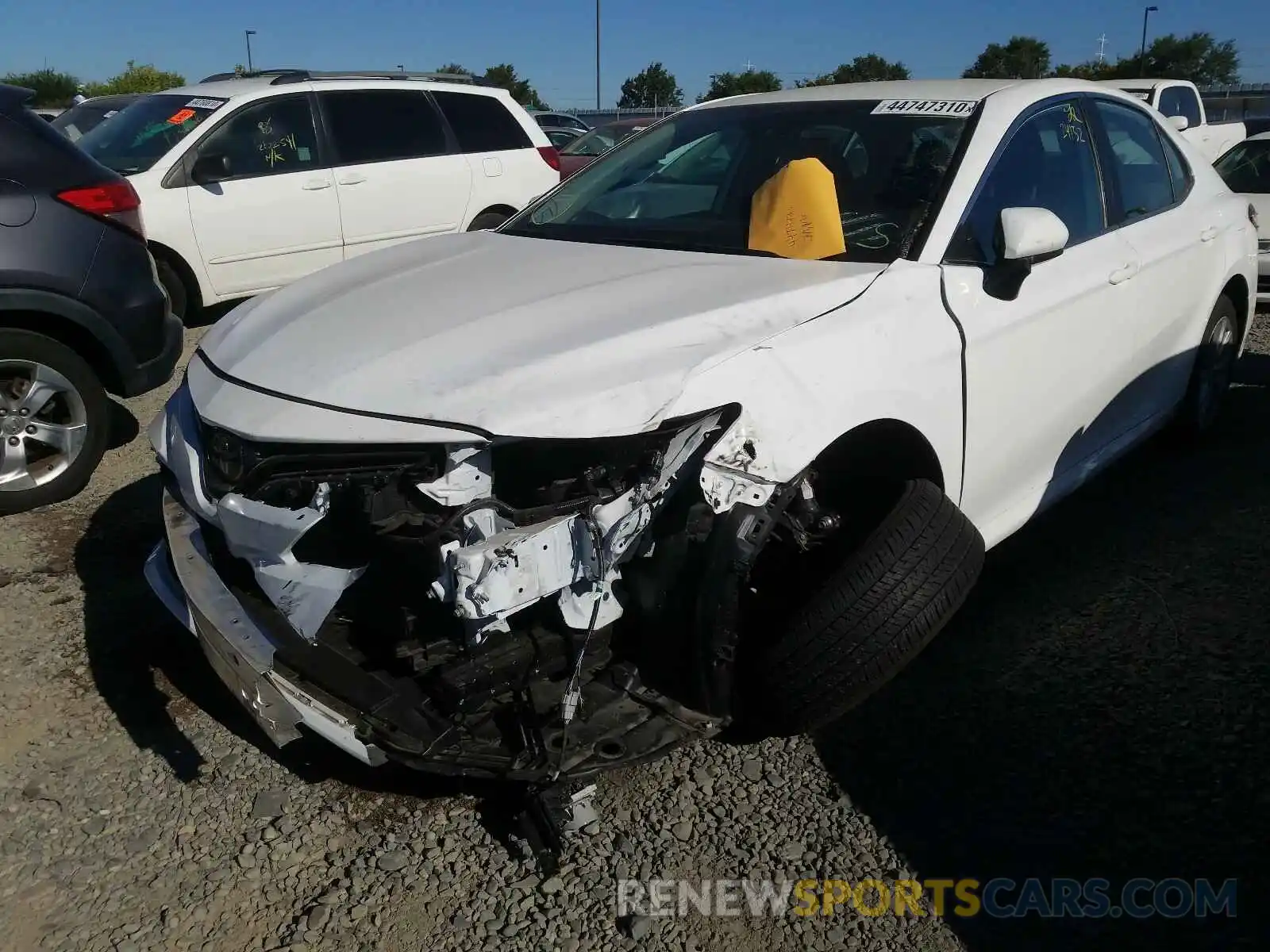 2 Photograph of a damaged car 4T1B11HK8KU252801 TOYOTA CAMRY 2019