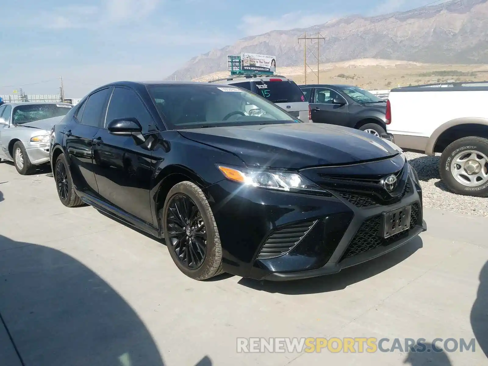 1 Photograph of a damaged car 4T1B11HK8KU253091 TOYOTA CAMRY 2019