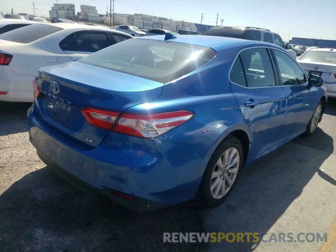 4 Photograph of a damaged car 4T1B11HK8KU253155 TOYOTA CAMRY 2019