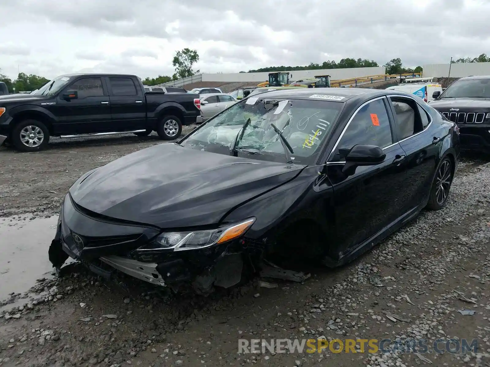 2 Photograph of a damaged car 4T1B11HK8KU253415 TOYOTA CAMRY 2019