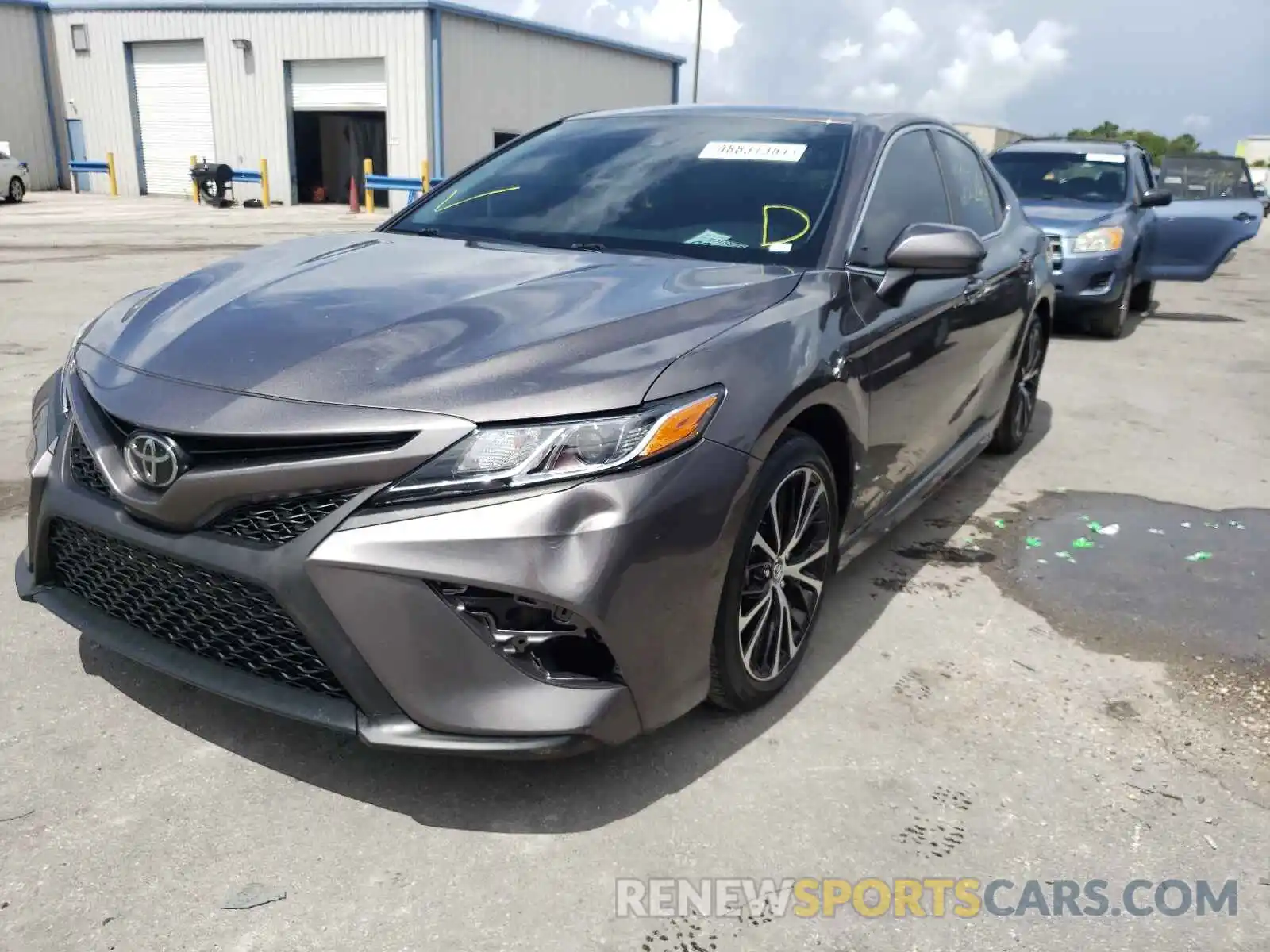 2 Photograph of a damaged car 4T1B11HK8KU254533 TOYOTA CAMRY 2019