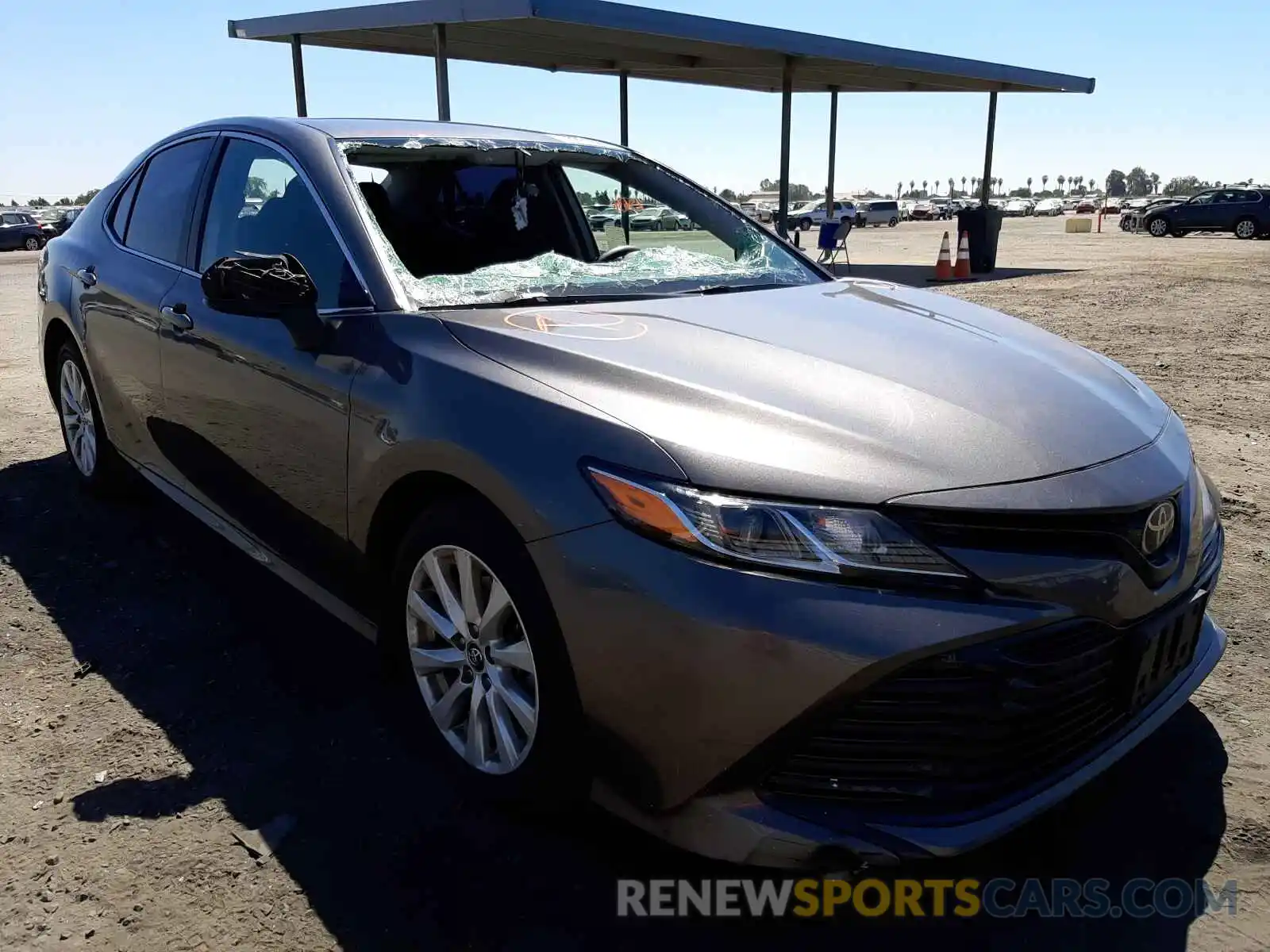 1 Photograph of a damaged car 4T1B11HK8KU254810 TOYOTA CAMRY 2019