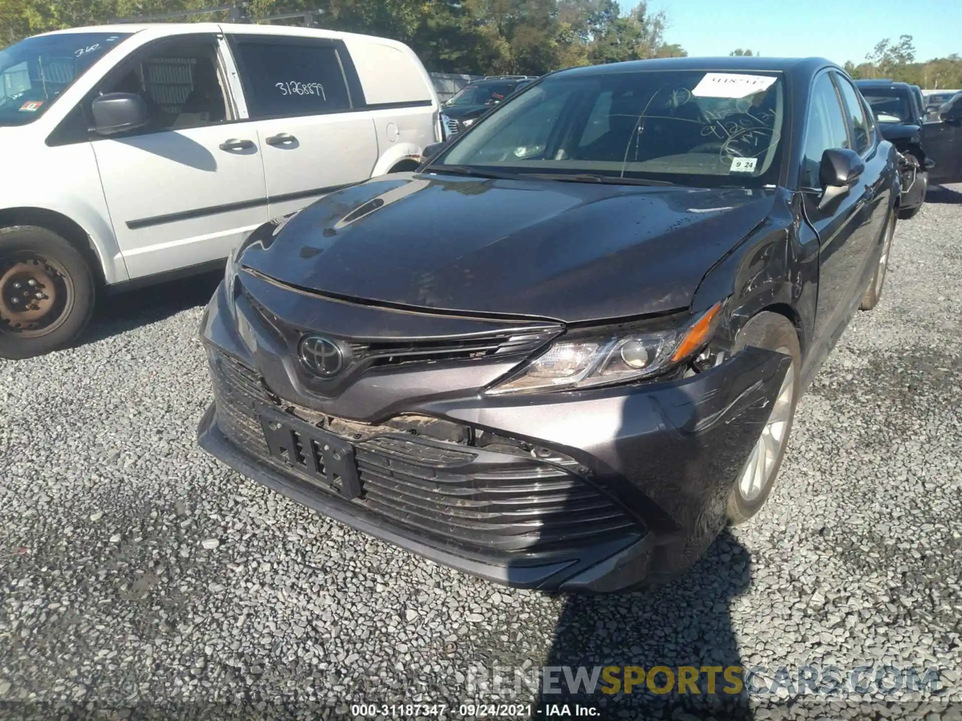 6 Photograph of a damaged car 4T1B11HK8KU255147 TOYOTA CAMRY 2019