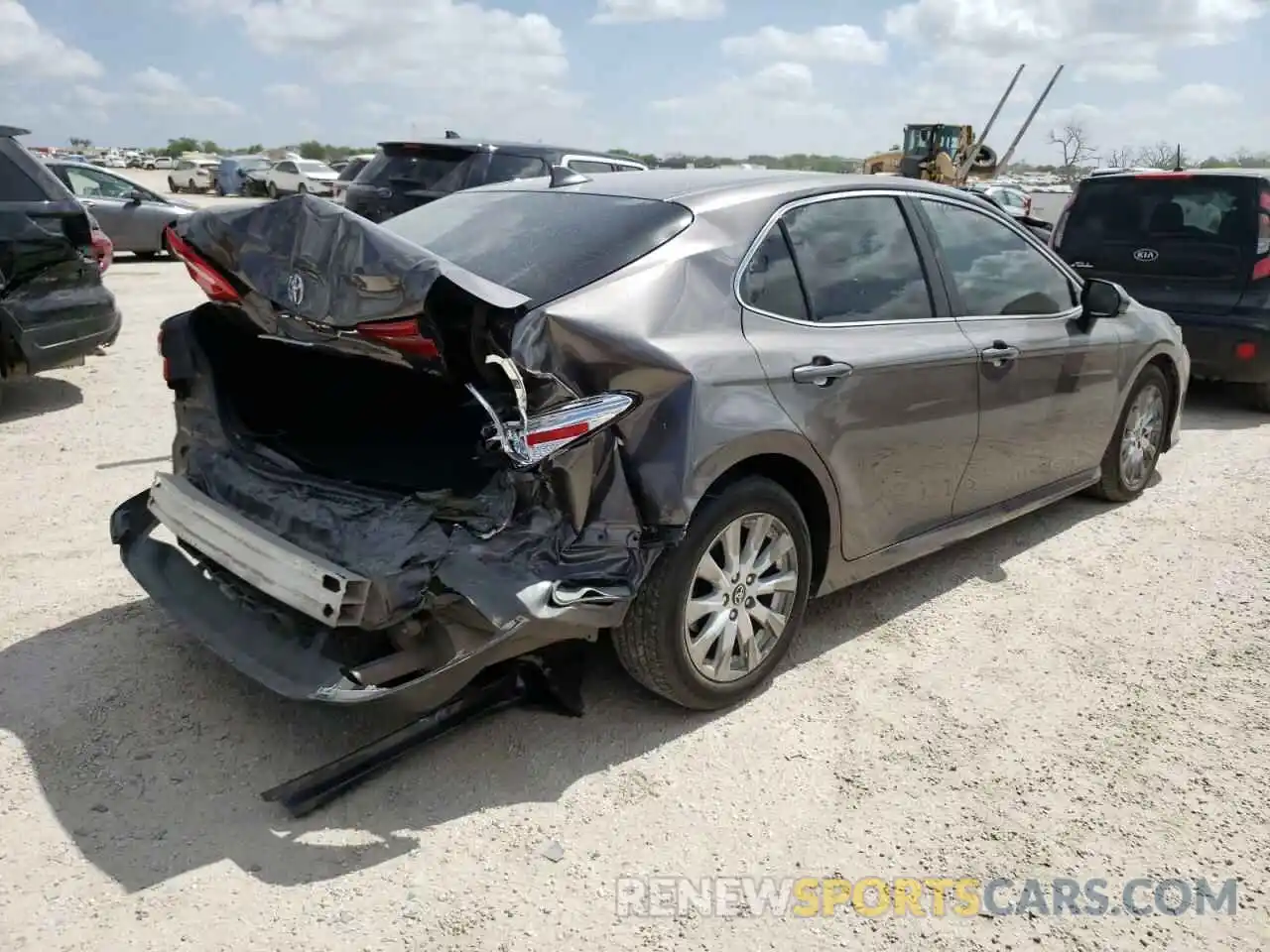 9 Photograph of a damaged car 4T1B11HK8KU255987 TOYOTA CAMRY 2019