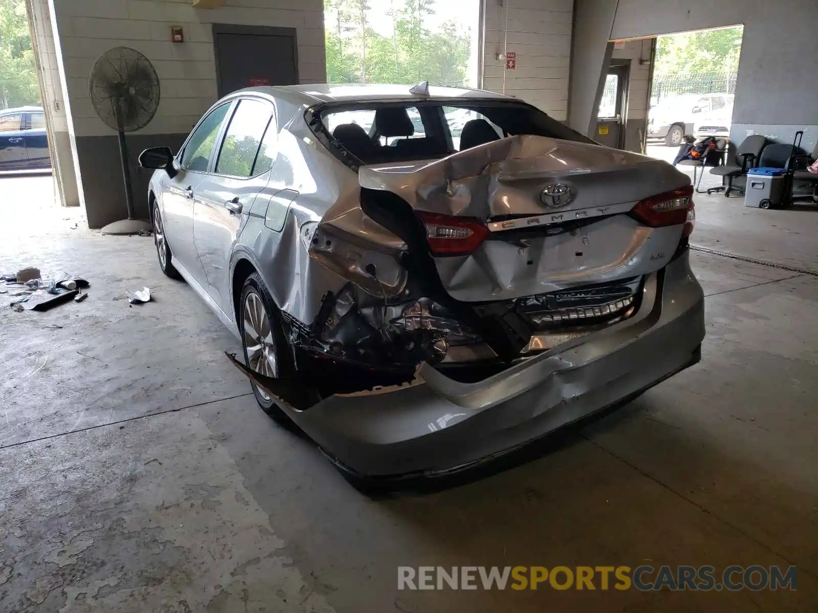 3 Photograph of a damaged car 4T1B11HK8KU256380 TOYOTA CAMRY 2019