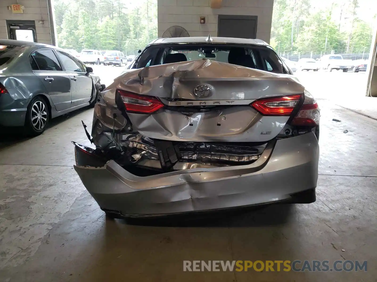 9 Photograph of a damaged car 4T1B11HK8KU256380 TOYOTA CAMRY 2019