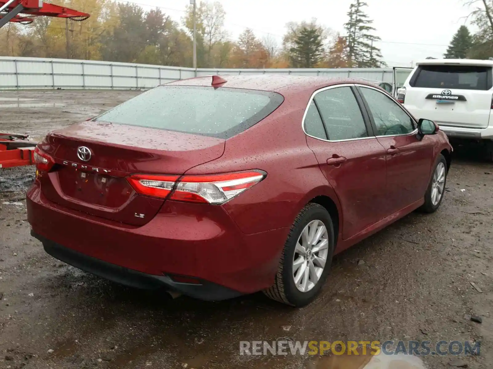 4 Photograph of a damaged car 4T1B11HK8KU257089 TOYOTA CAMRY 2019