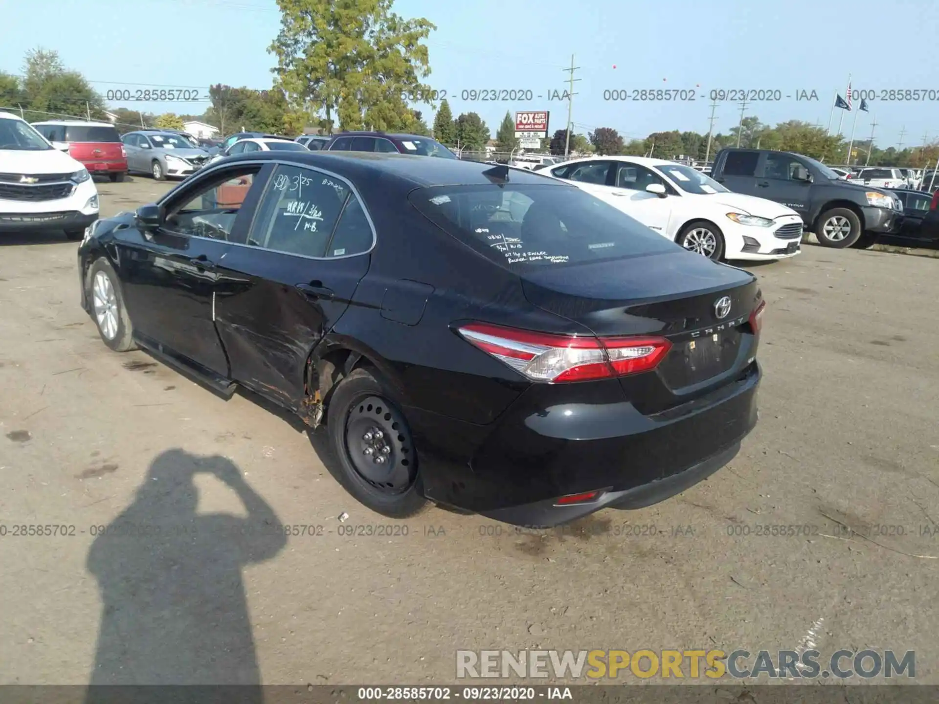 3 Photograph of a damaged car 4T1B11HK8KU257092 TOYOTA CAMRY 2019