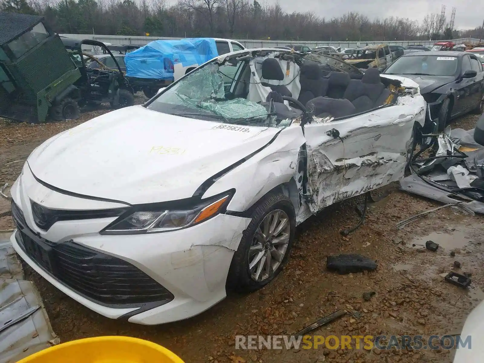 2 Photograph of a damaged car 4T1B11HK8KU257240 TOYOTA CAMRY 2019