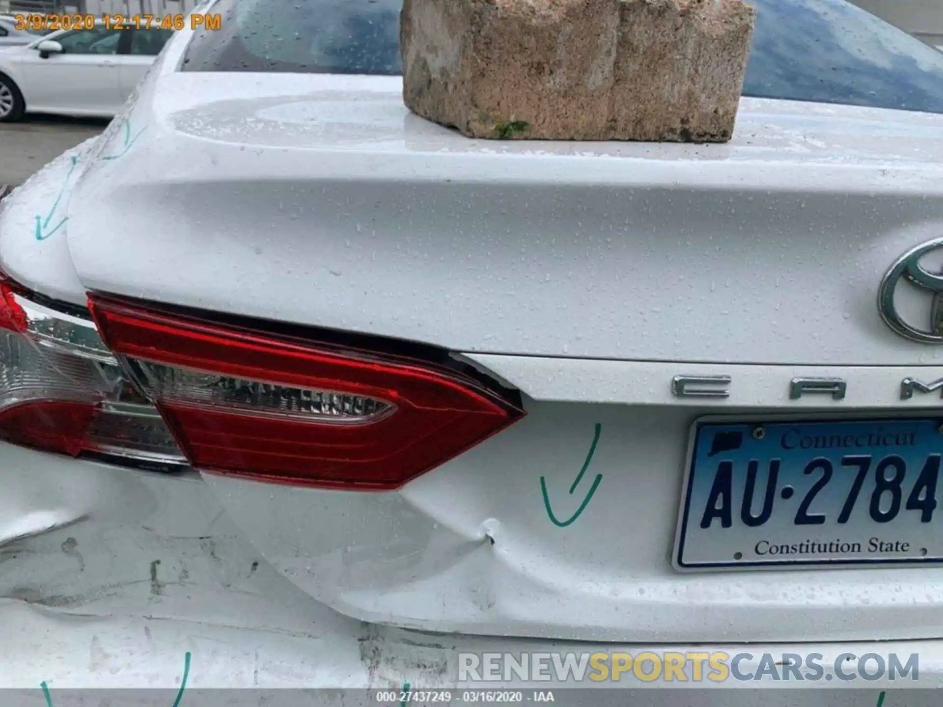9 Photograph of a damaged car 4T1B11HK8KU257917 TOYOTA CAMRY 2019
