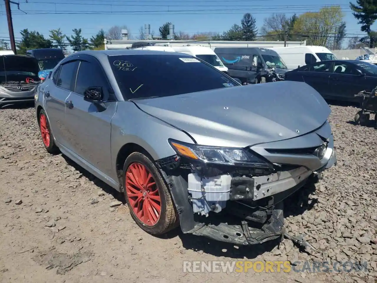 1 Photograph of a damaged car 4T1B11HK8KU258470 TOYOTA CAMRY 2019