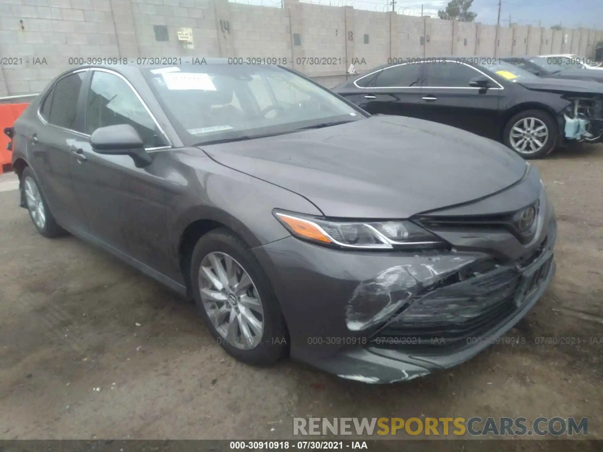 1 Photograph of a damaged car 4T1B11HK8KU258808 TOYOTA CAMRY 2019