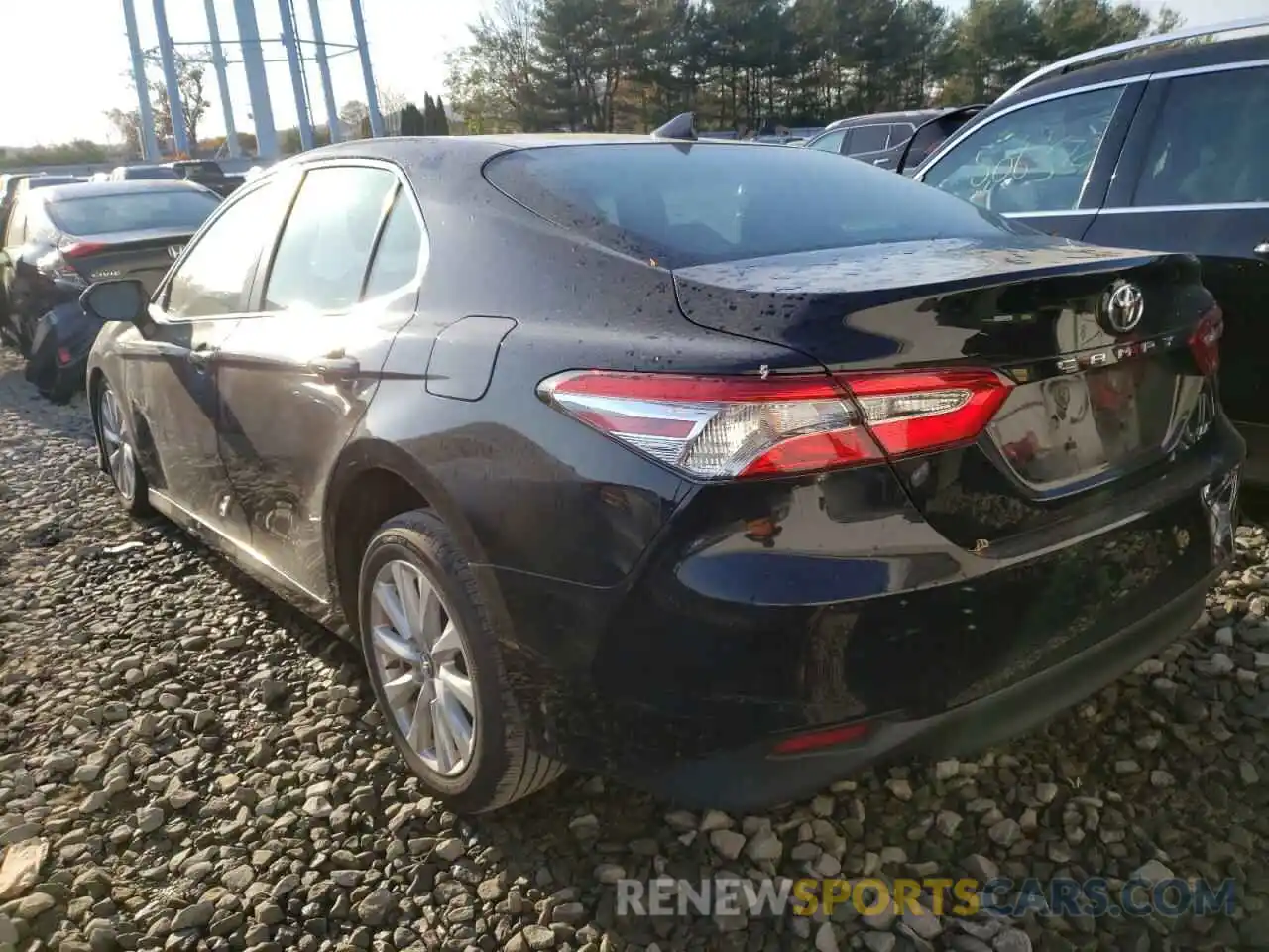 3 Photograph of a damaged car 4T1B11HK8KU263300 TOYOTA CAMRY 2019