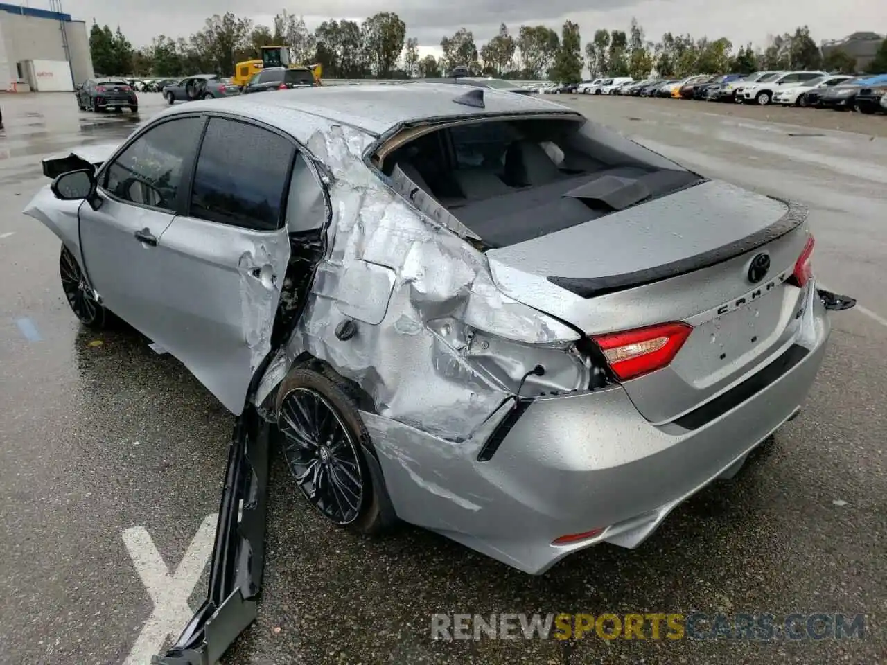 3 Photograph of a damaged car 4T1B11HK8KU265094 TOYOTA CAMRY 2019