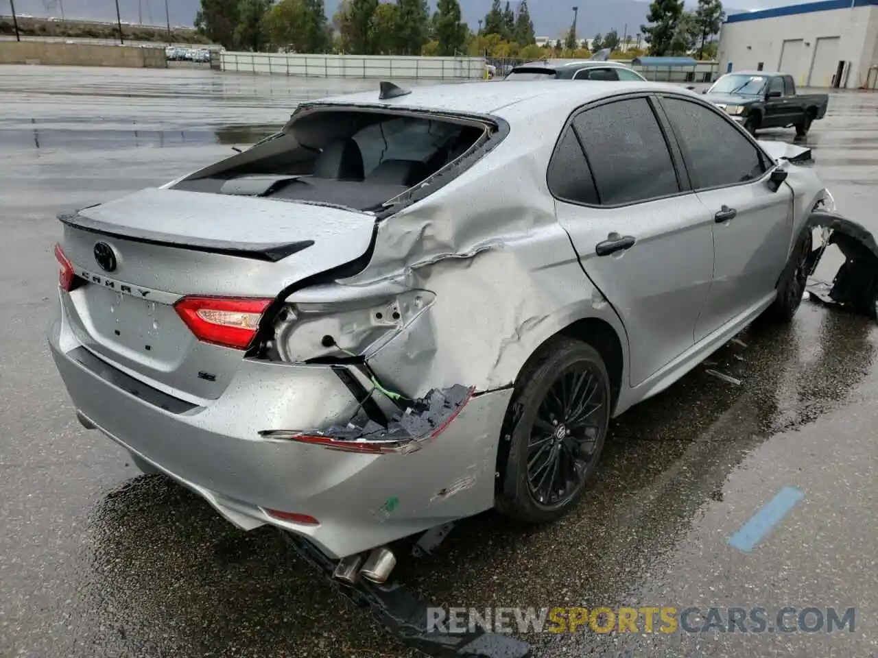 4 Фотография поврежденного автомобиля 4T1B11HK8KU265094 TOYOTA CAMRY 2019