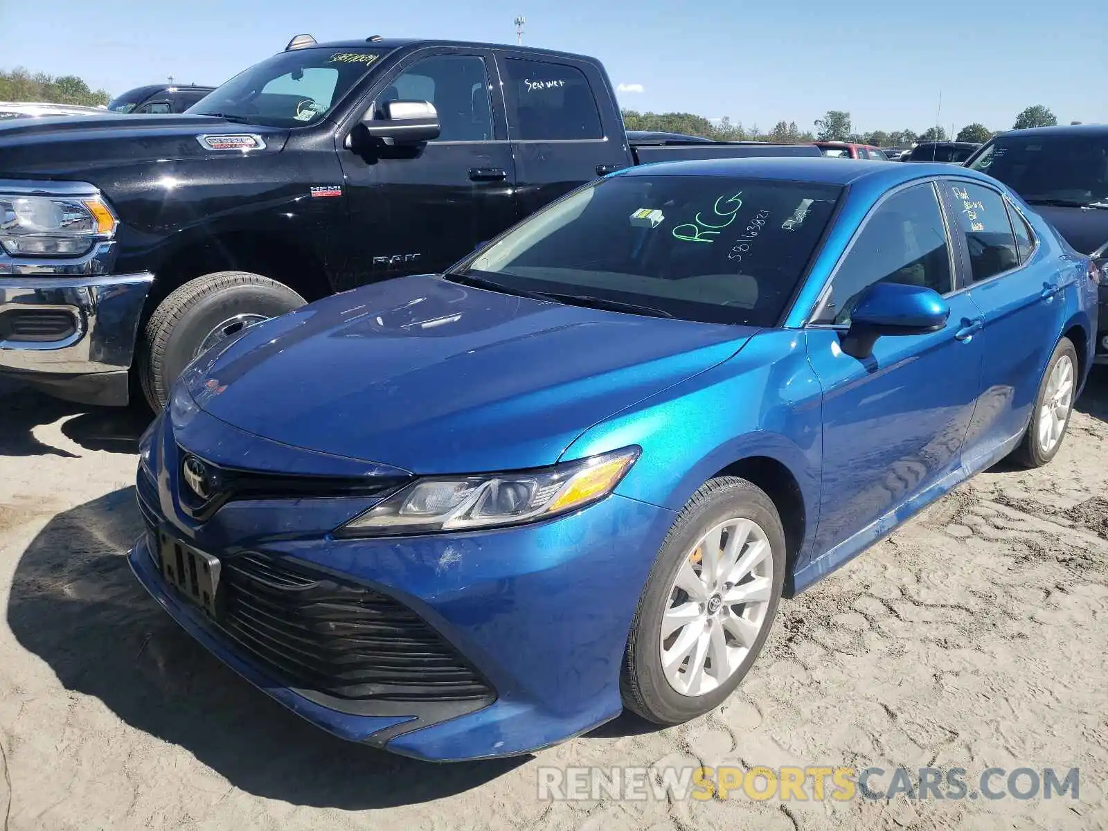 2 Photograph of a damaged car 4T1B11HK8KU265600 TOYOTA CAMRY 2019