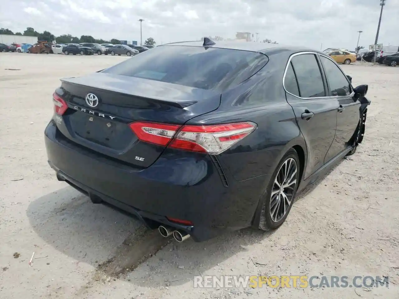 4 Photograph of a damaged car 4T1B11HK8KU265869 TOYOTA CAMRY 2019