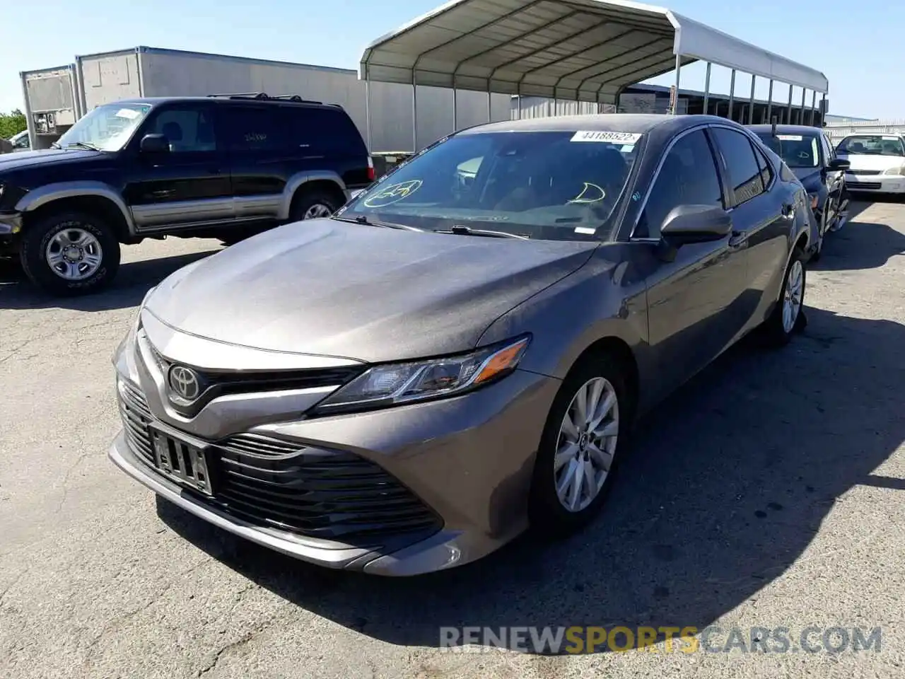 2 Photograph of a damaged car 4T1B11HK8KU267251 TOYOTA CAMRY 2019