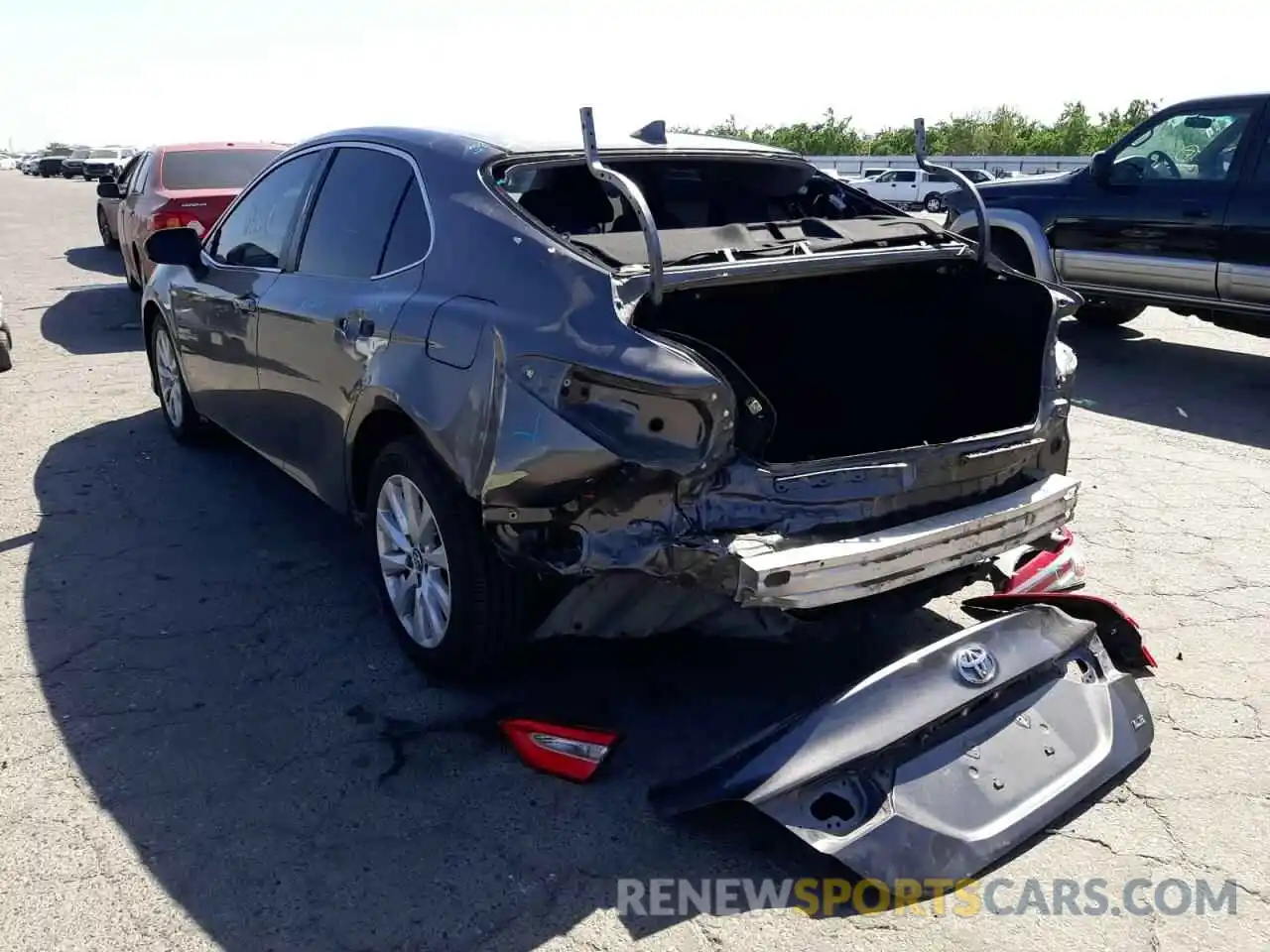 3 Photograph of a damaged car 4T1B11HK8KU267251 TOYOTA CAMRY 2019