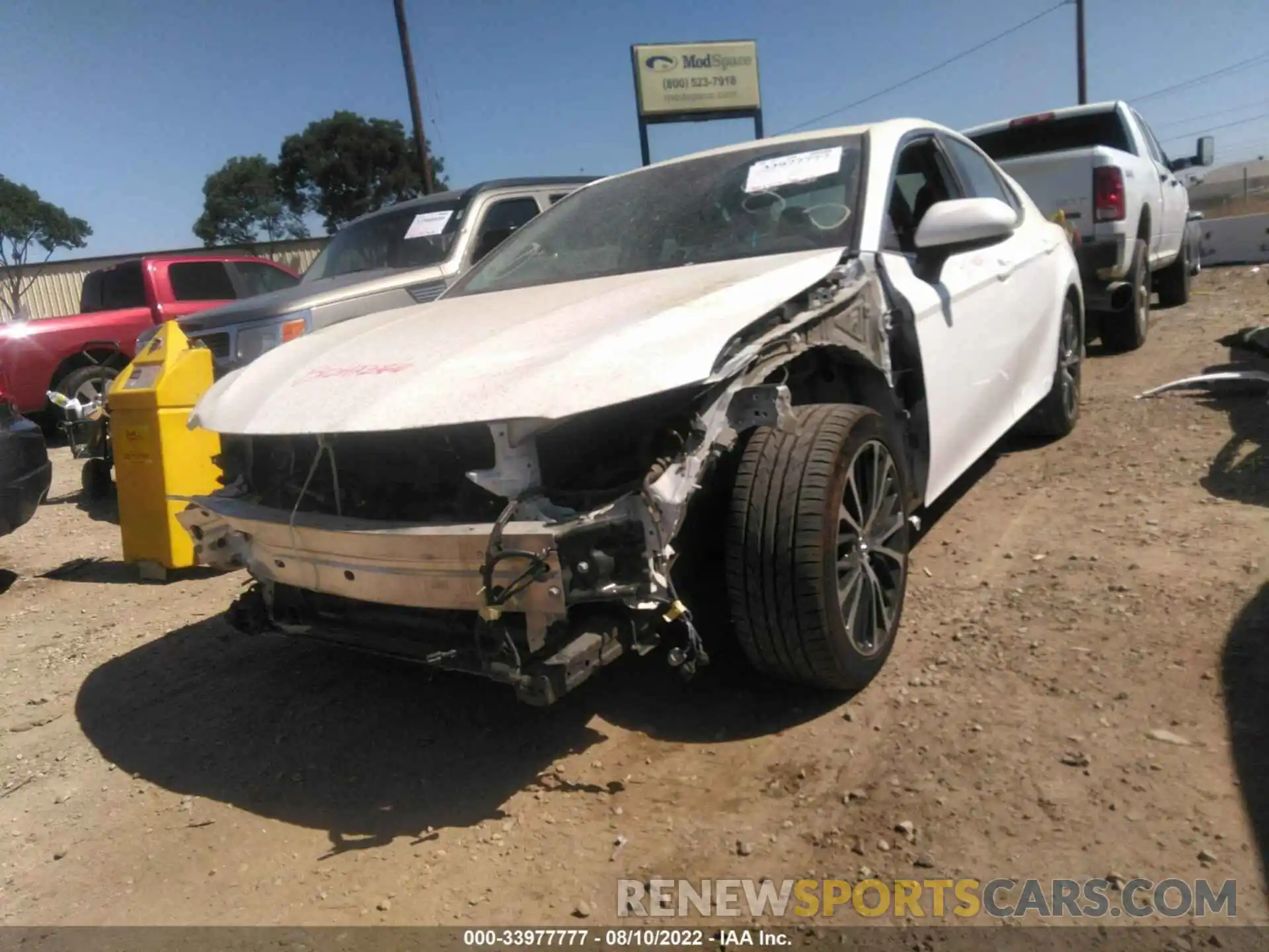 6 Photograph of a damaged car 4T1B11HK8KU267542 TOYOTA CAMRY 2019