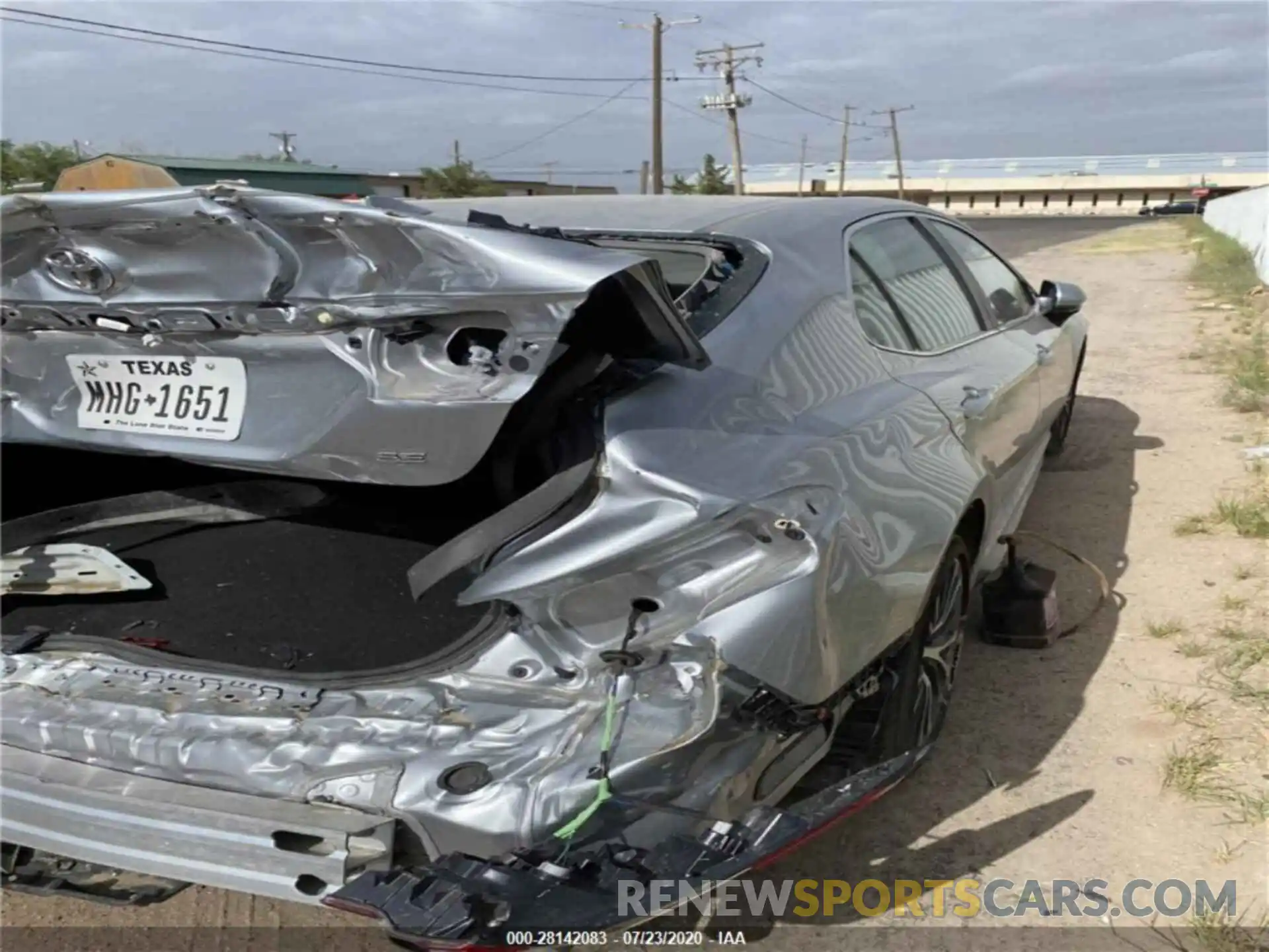 6 Photograph of a damaged car 4T1B11HK8KU267556 TOYOTA CAMRY 2019