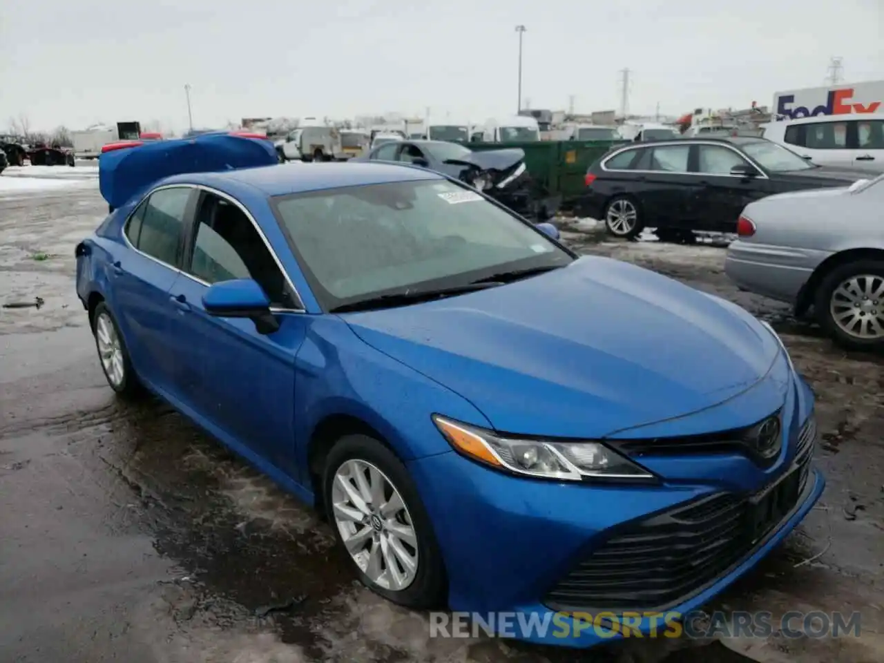 1 Photograph of a damaged car 4T1B11HK8KU267816 TOYOTA CAMRY 2019