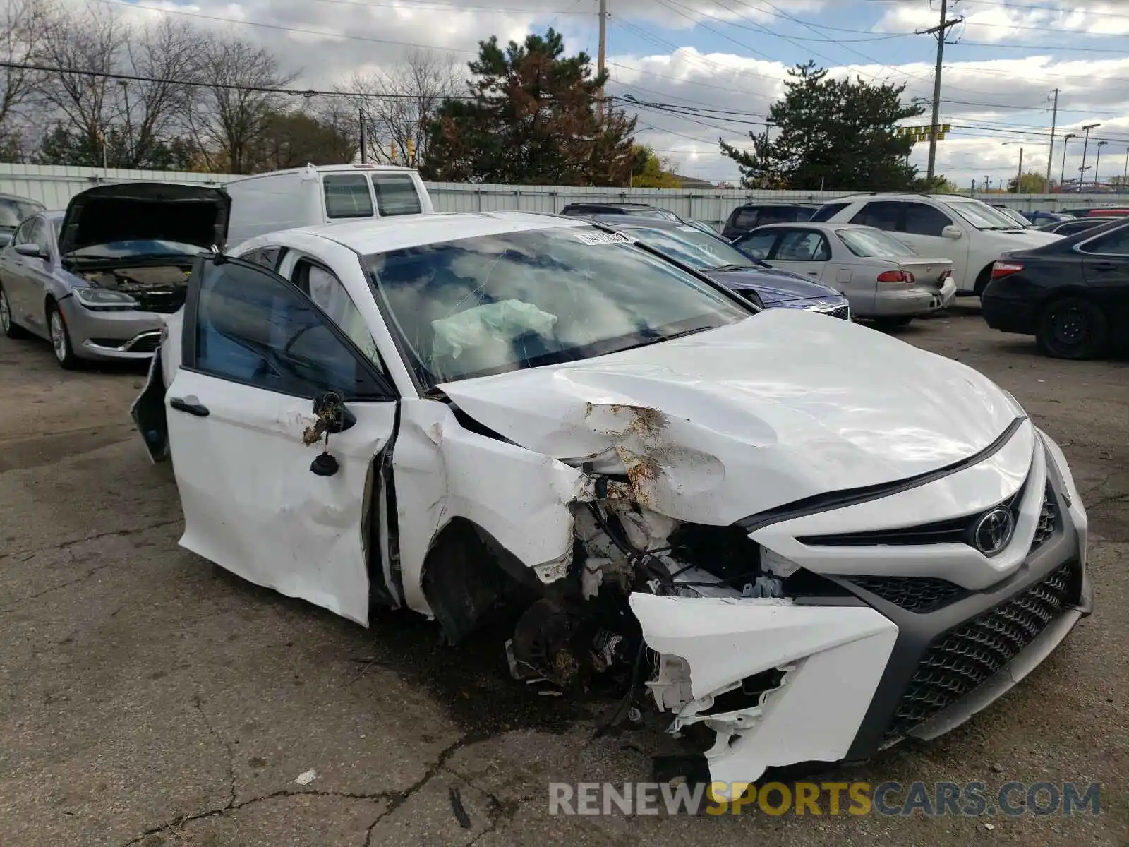 1 Photograph of a damaged car 4T1B11HK8KU267864 TOYOTA CAMRY 2019