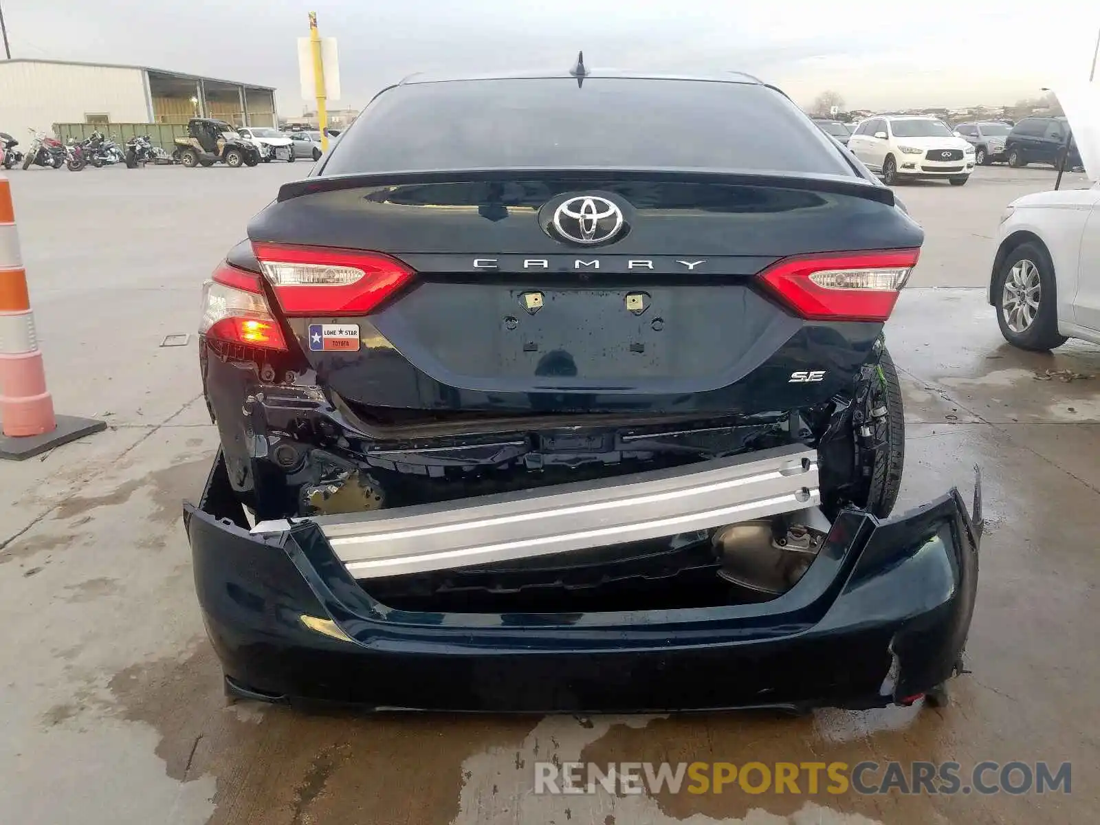 9 Photograph of a damaged car 4T1B11HK8KU267881 TOYOTA CAMRY 2019