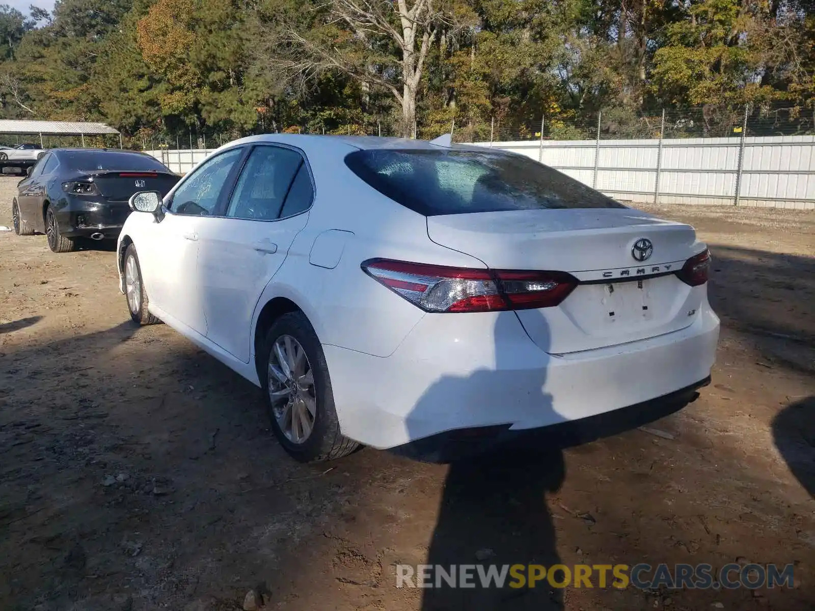 3 Photograph of a damaged car 4T1B11HK8KU267914 TOYOTA CAMRY 2019