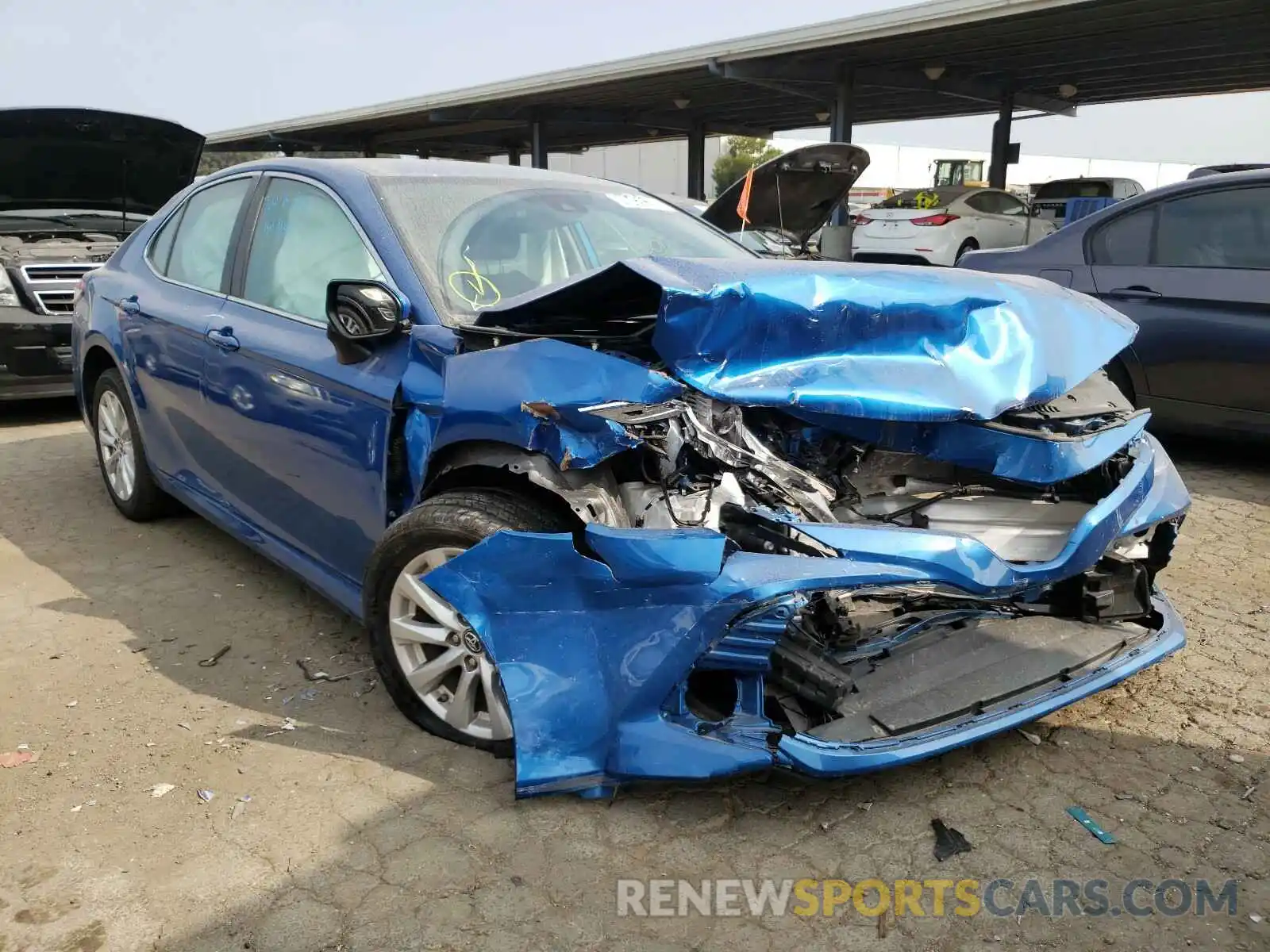 1 Photograph of a damaged car 4T1B11HK8KU267993 TOYOTA CAMRY 2019