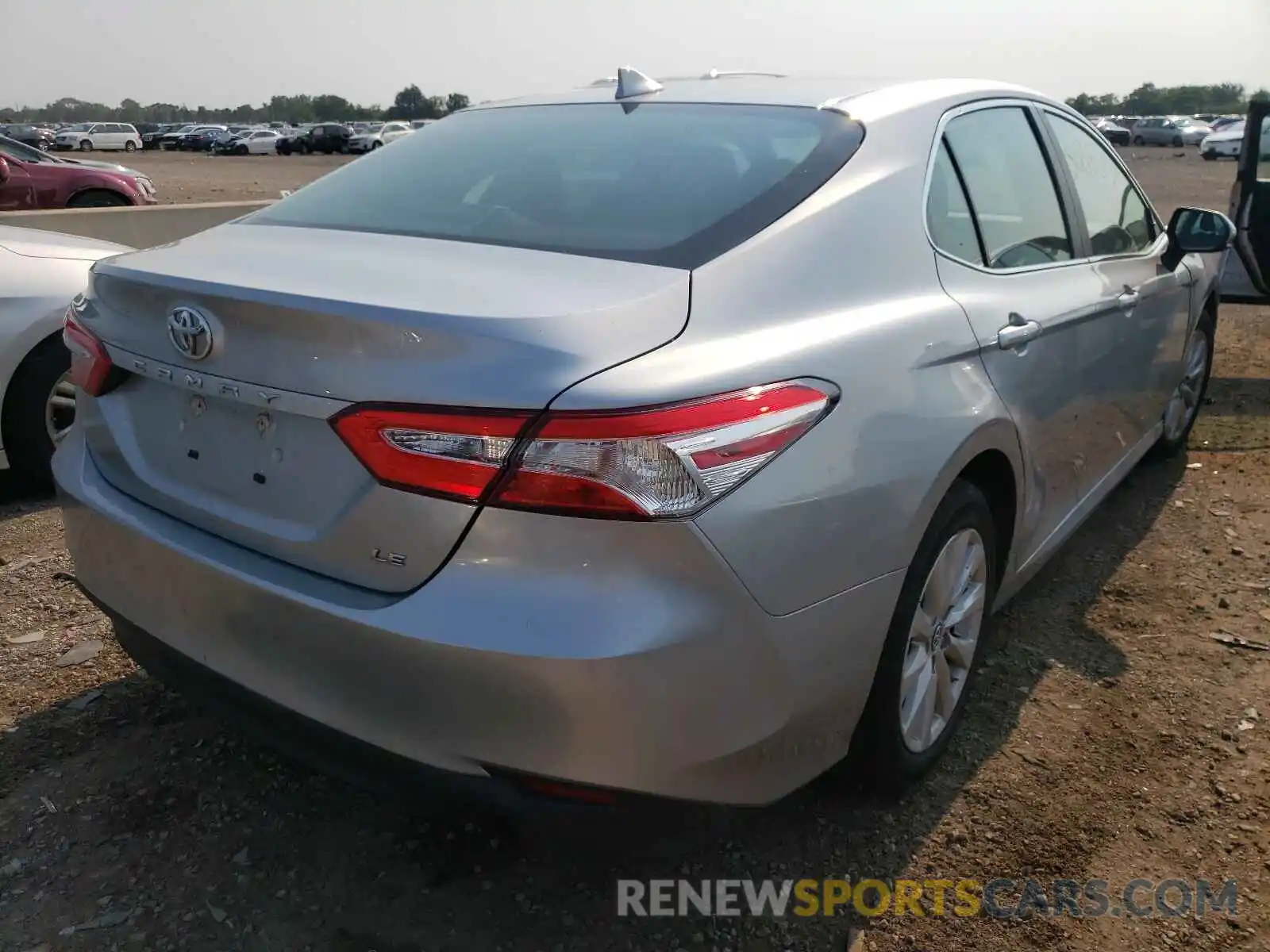 4 Photograph of a damaged car 4T1B11HK8KU268027 TOYOTA CAMRY 2019